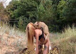 Firm ass hottie gets fucked from behind here